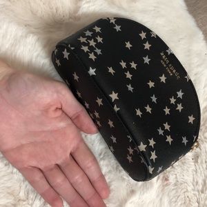 Cosmetic bag